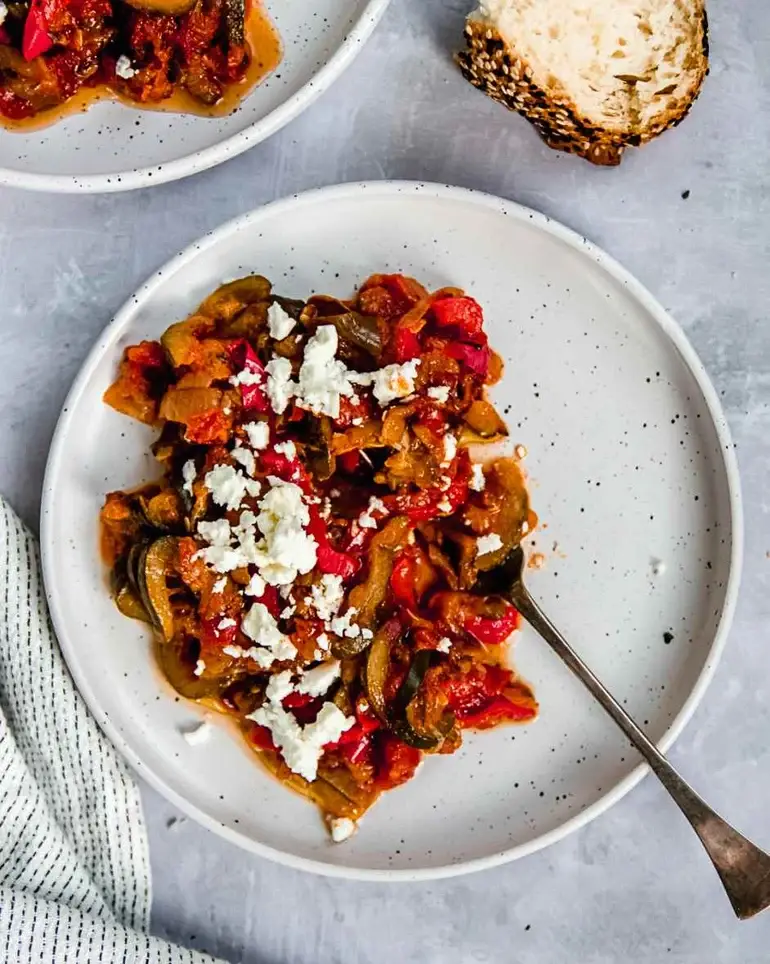 Griekse ovenschotel met gegrilde groenten