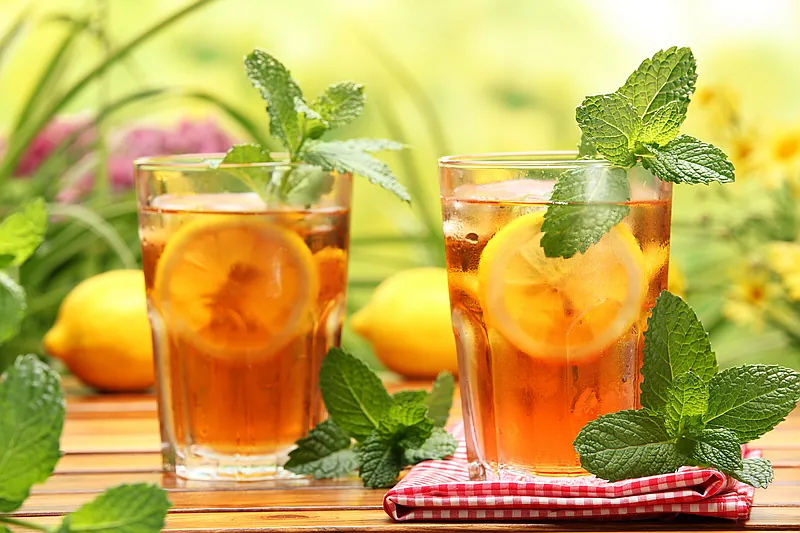 Huisgemaakte, gezonde ice tea